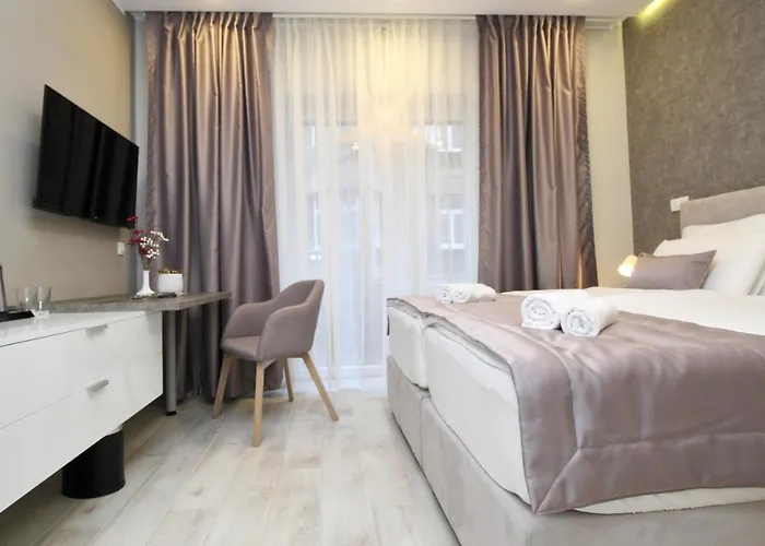 Platinum Butique Guest house 4*